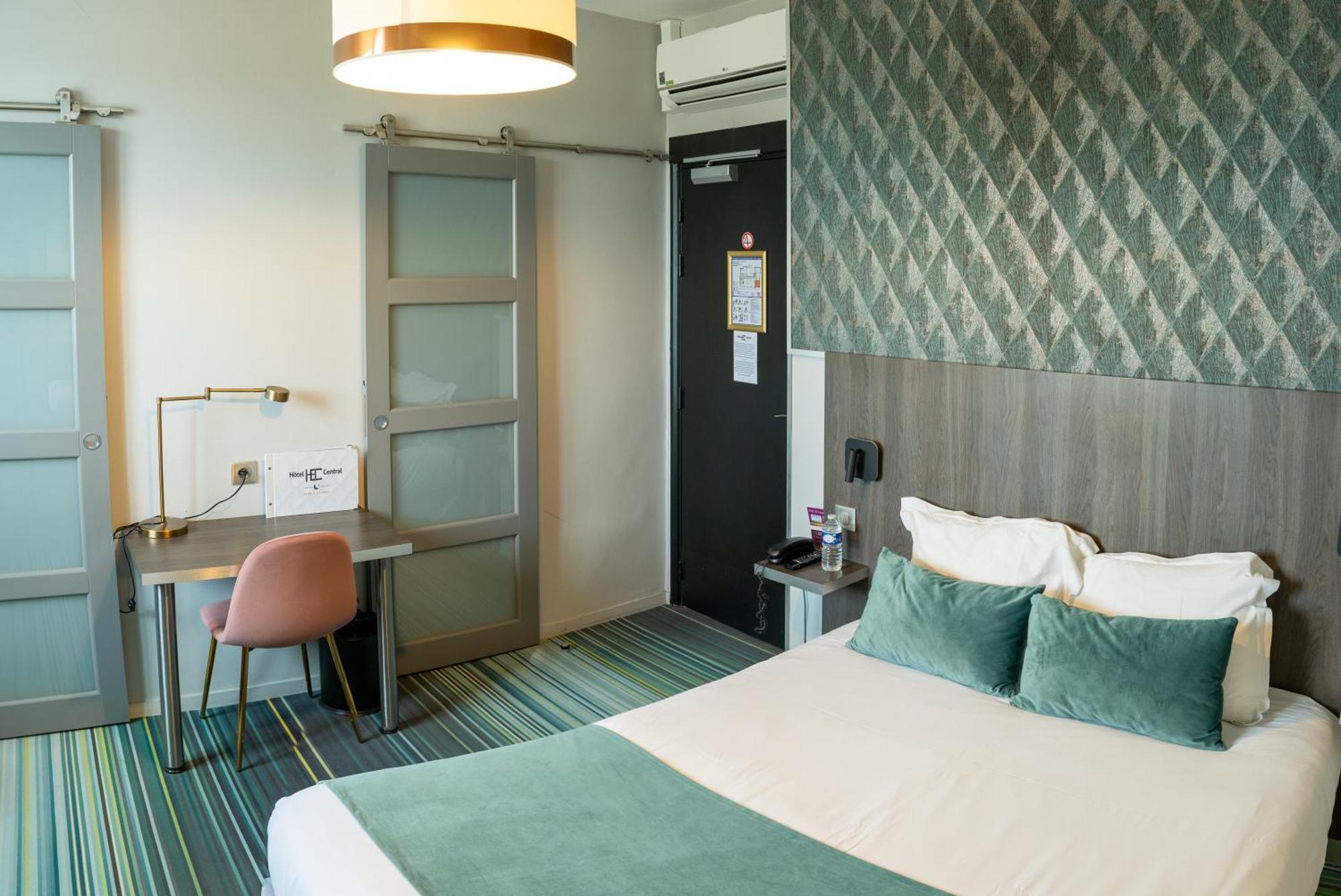 Hotel Central Poitiers Luaran gambar