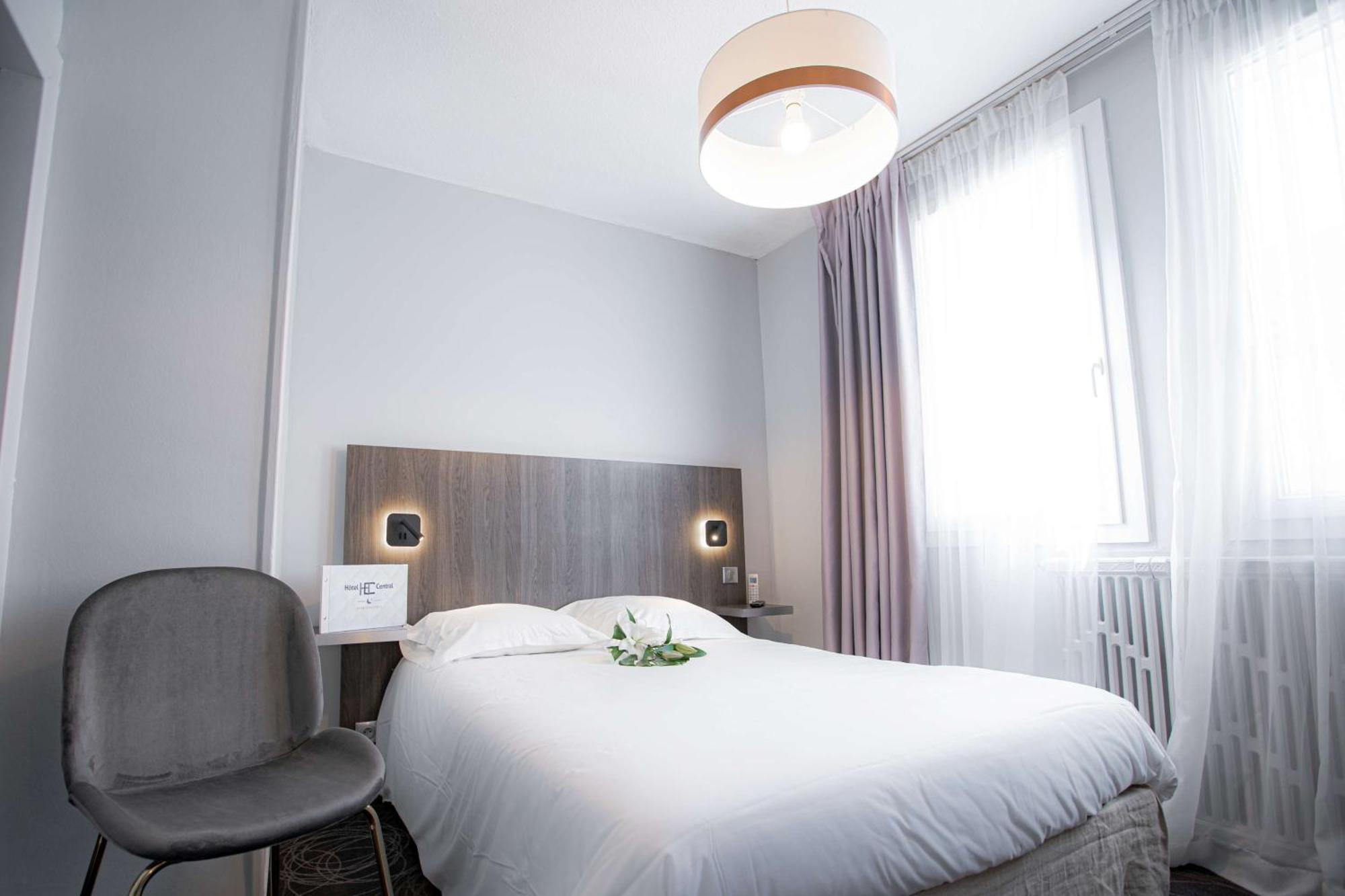 Hotel Central Poitiers Luaran gambar